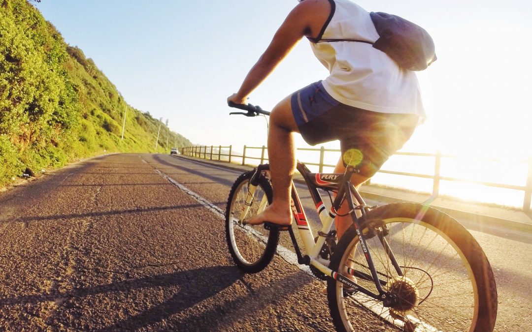 Comment bien s’équiper lorsque l’on fait du vélo ?